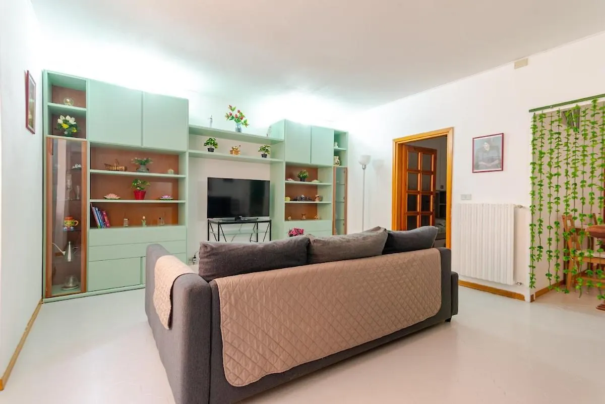 Apartment Casa Vicino Alla Spiaggia 6 Genoa