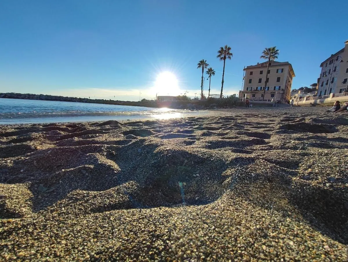 Casa Vicino Alla Spiaggia 6 Genoa Apartment