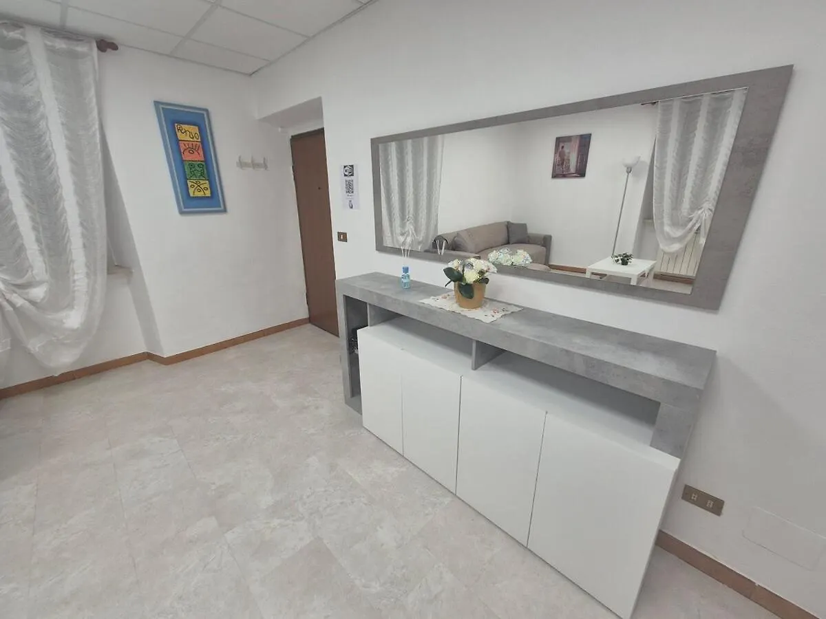Casa Vicino Alla Spiaggia 6 제노바 아파트